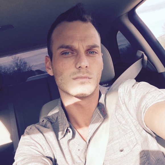 Meet your Posher, Steven - Picture 1 of 1